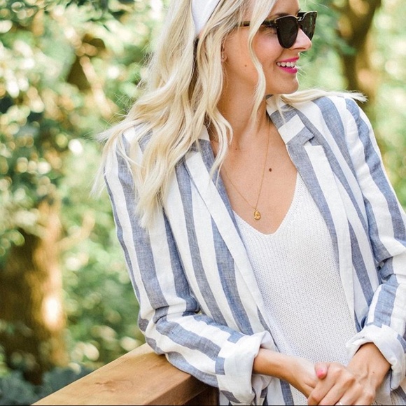 GAP linen stripe blazer - size 0